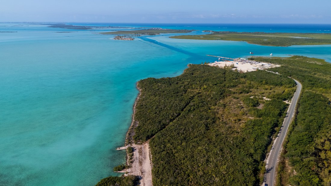 Land in Sandy Point, Caicos Islands, Turks and Caicos Islands 1 - 17060078