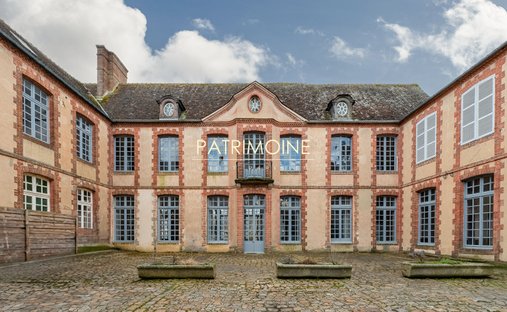Villa in Verneuil-sur-Avre, Verneuil d'Avre et d'Iton, France 1