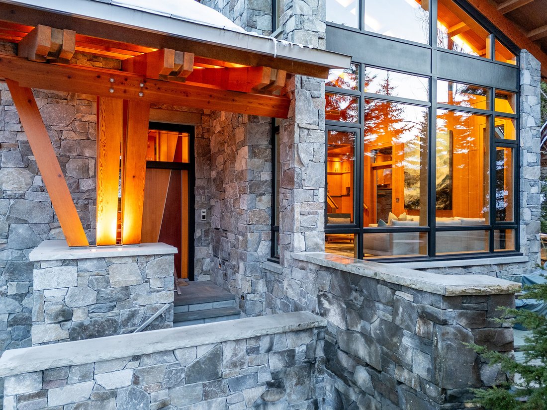 Casa en Whistler, Columbia Británica, Canadá 4 - 16571937