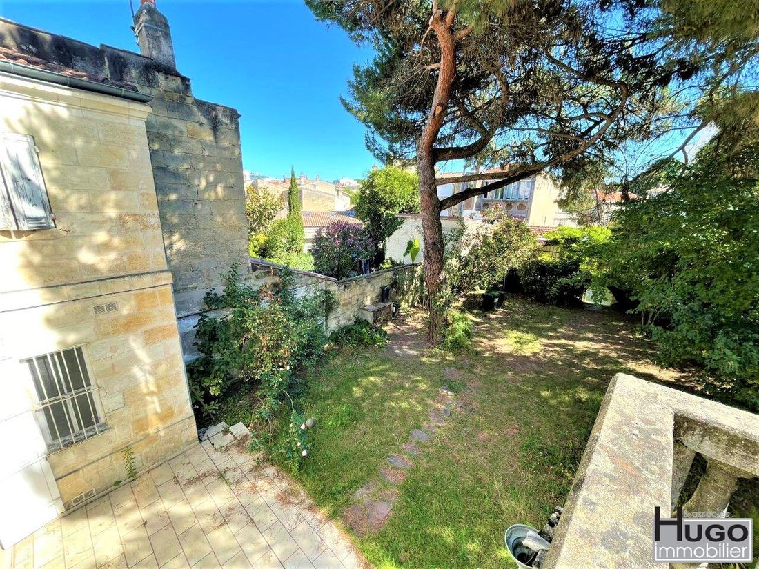 House in Grand Parc-Chartrons-Paul Doumer, Bordeaux, France 2 - 17047760