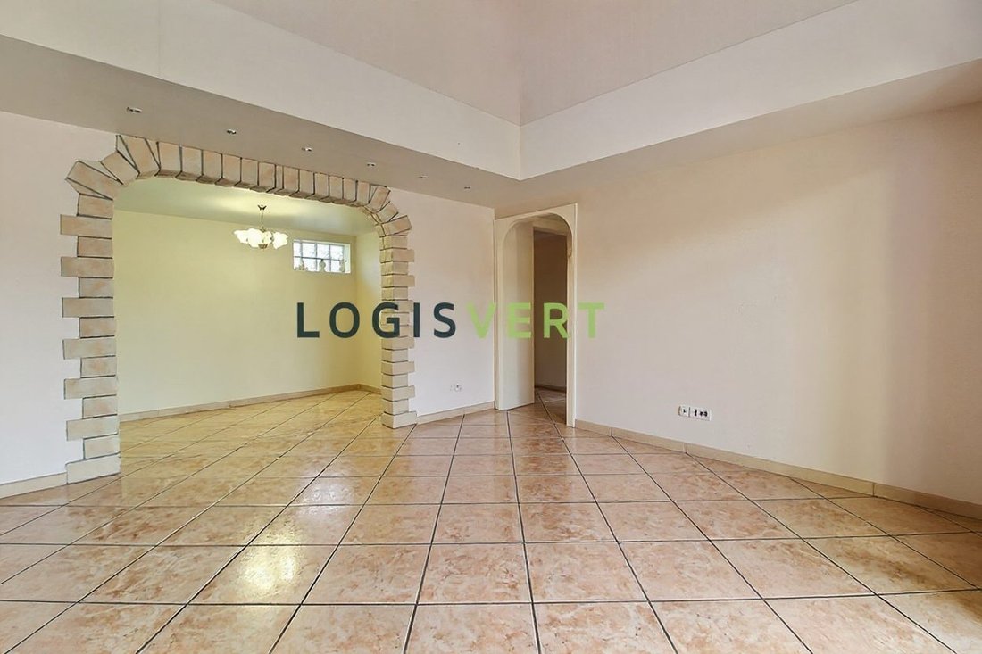 House in Orsay, Ile-de-France, France 4 - 17045006