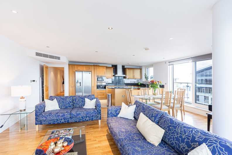 Apartment in Walham Green, Hammersmith and Fulham, England 3 - 17055526