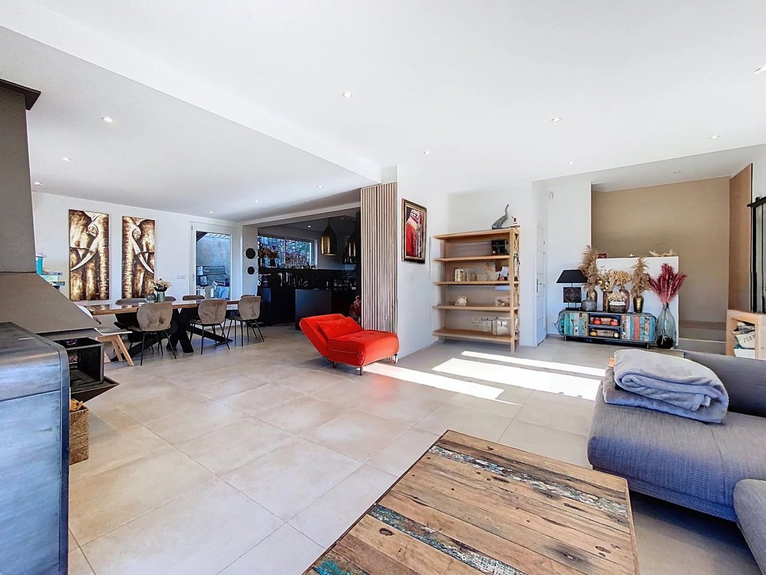 Villa in Aspremont, Provence-Alpes-Côte d'Azur, France 3 - 17048492
