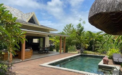 Villa in Black River, Black River, Mauritius 1