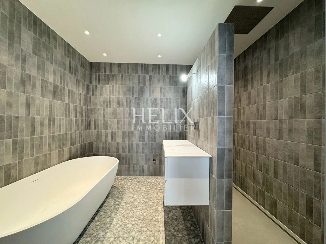 Apartment in Forêt, Saint-Germain-en-Laye, France 5 - 17051285