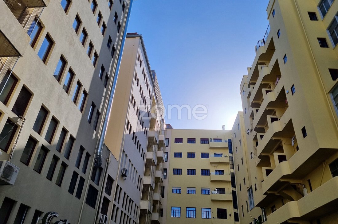 Apartment in Cedofeita, Santo Ildefonso, Se, Miragaia, Sao Nicolau e Vitoria, Porto District, Portugal 3 - 17052190