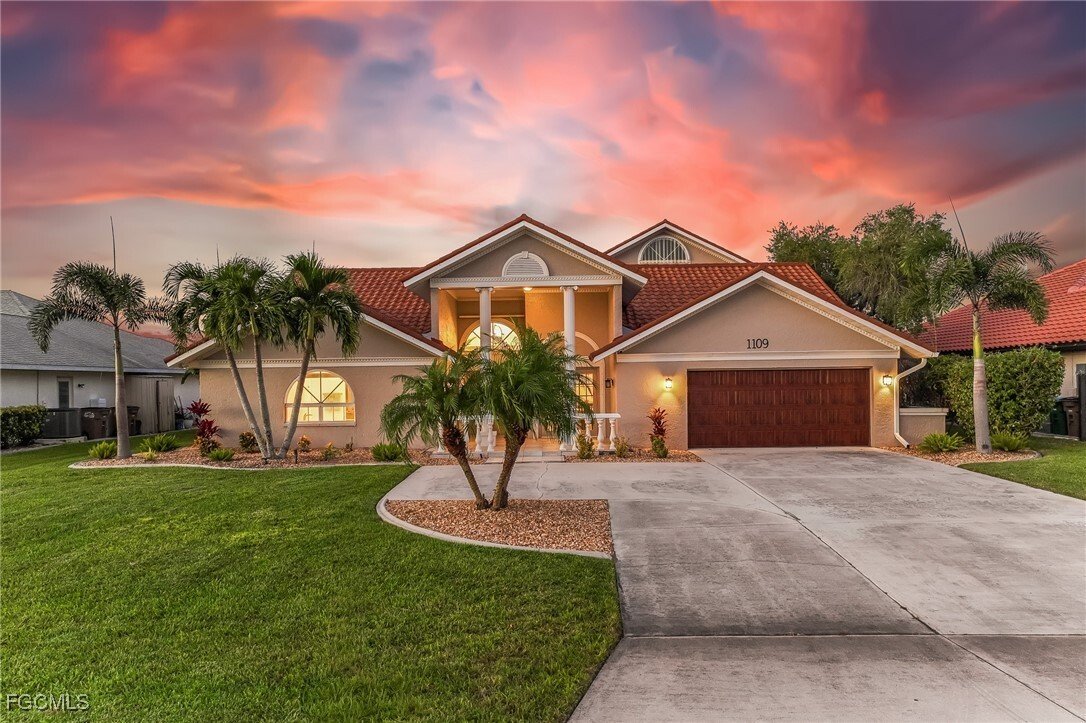 House in Cape Coral, Florida, United States 4 - 17050198