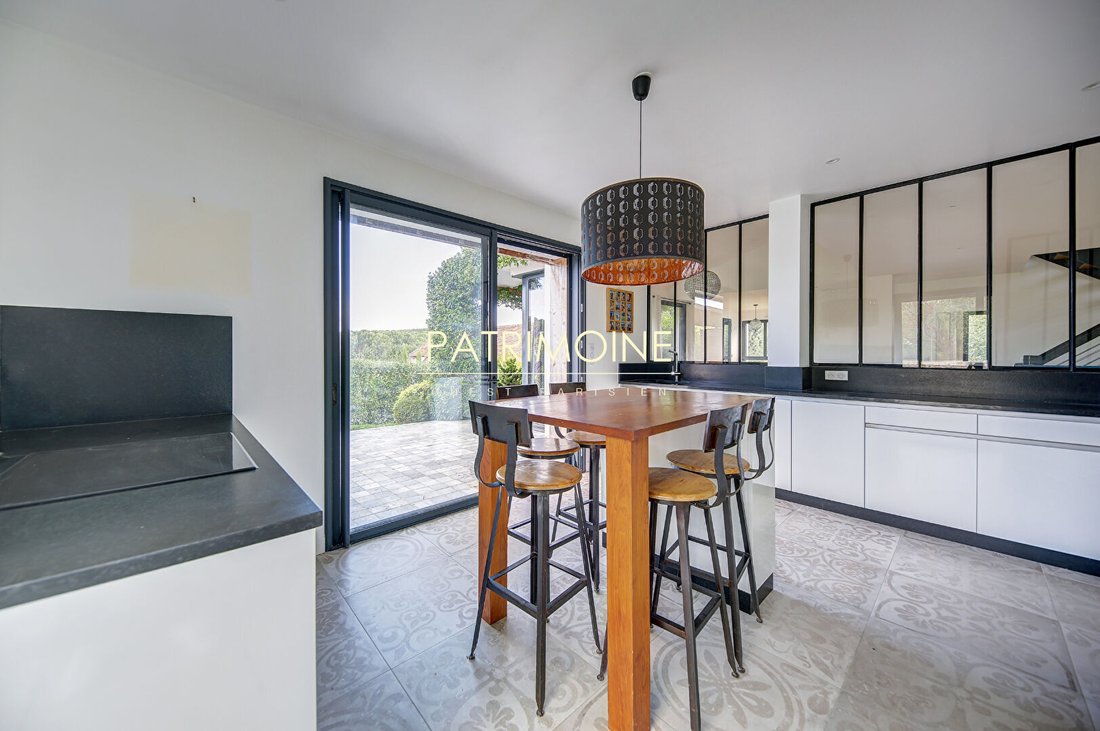 Villa in Orgeval, Ile-de-France, France 5 - 17048128