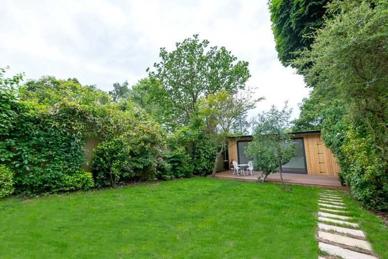 House in Childs Hill, Barnet, England 4 - 17055284