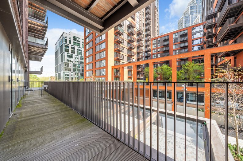 Apartment in New Covent Garden, Wandsworth (Greater London), England 2 - 17055438