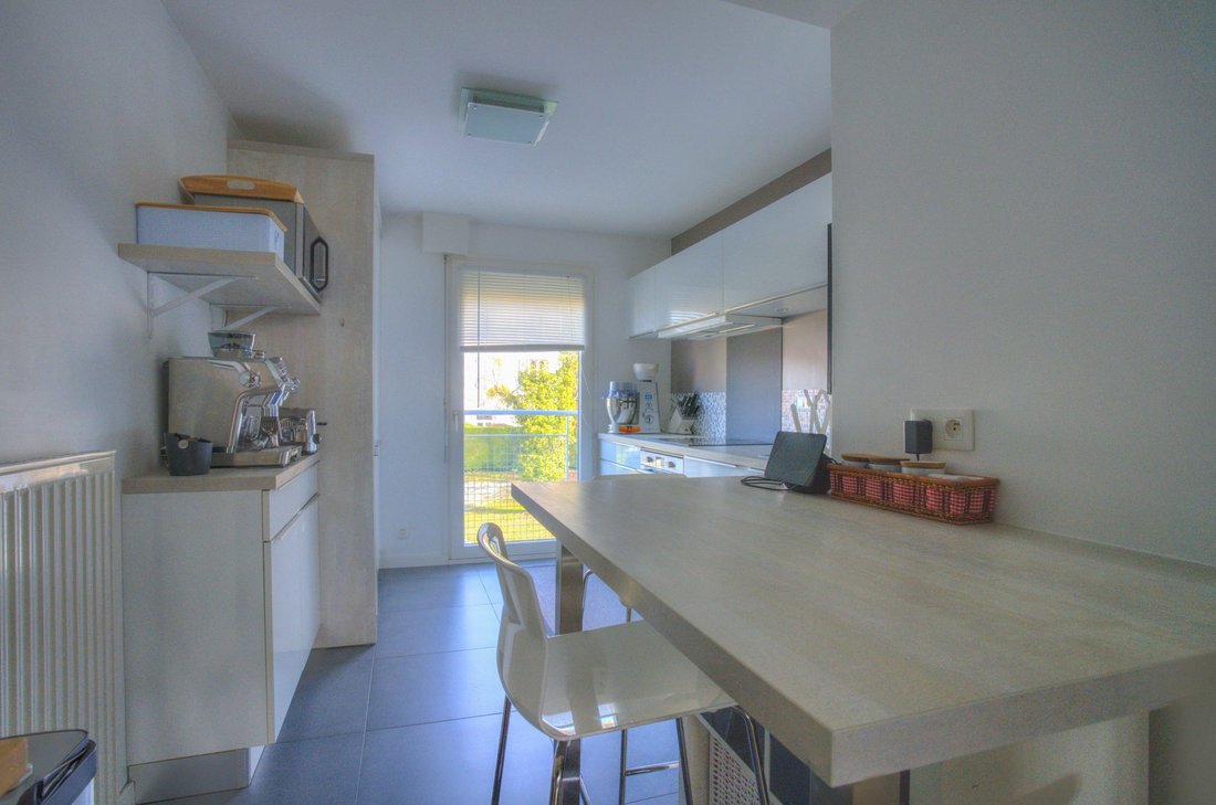 Apartment in Prévessin-Moëns, Auvergne-Rhône-Alpes, France 4 - 17052911