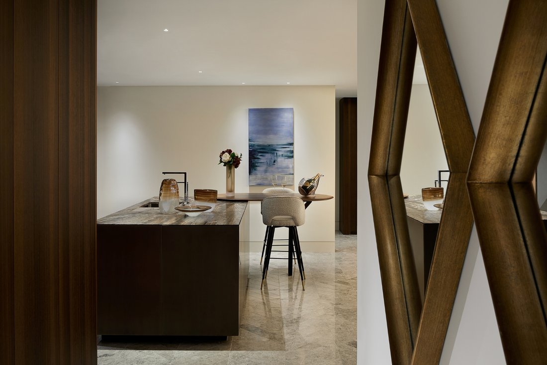 Apartment in Mayfair, Westminster, England 3 - 17048233