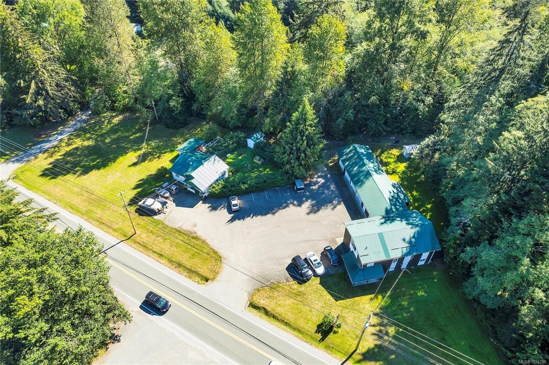 House in Sayward, British Columbia, Canada 1 - 17051518