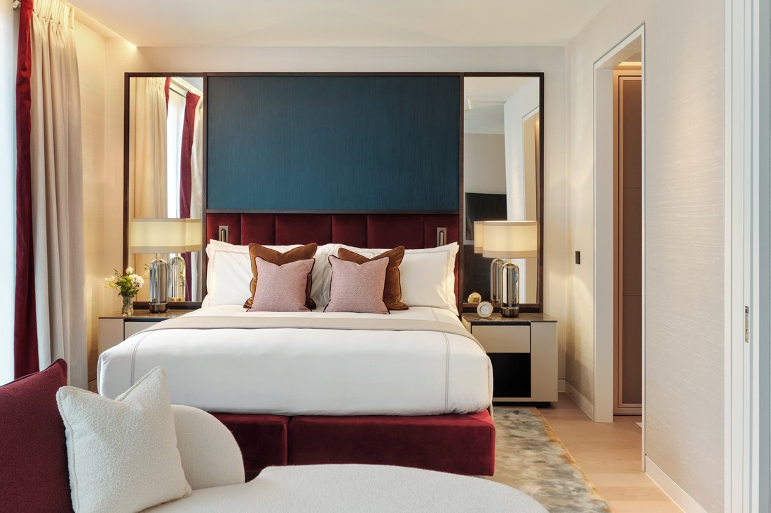 Apartment in Mayfair, Westminster, England 3 - 17049276