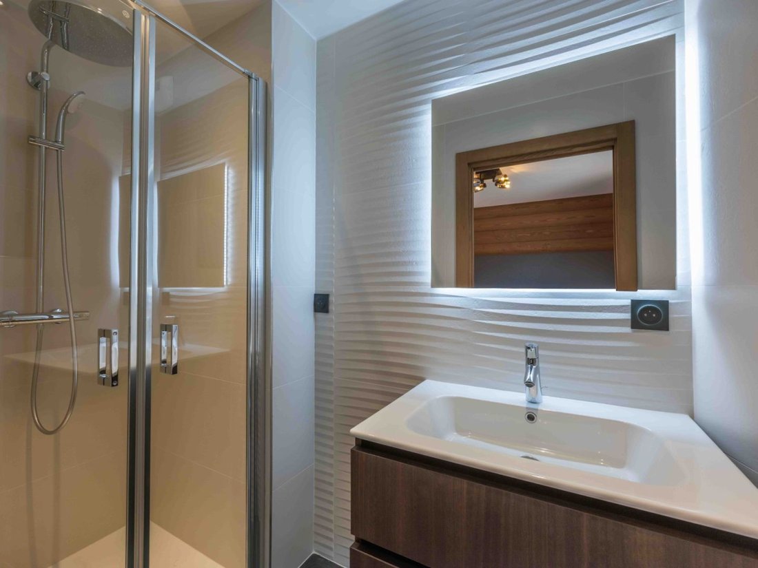Apartment in Méribel, Les Allues, Auvergne-Rhône-Alpes 5 - 17047587