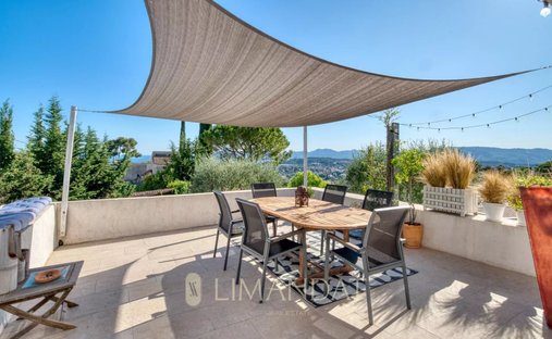 Apartment in Riquebonne-Ferratone-Pizou, Vallauris, France 1