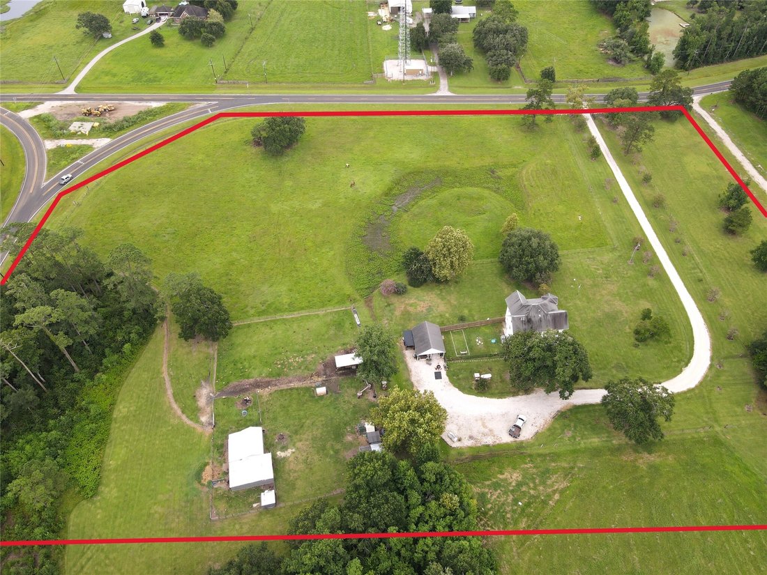House in Anahuac, Texas, United States 2 - 16021339