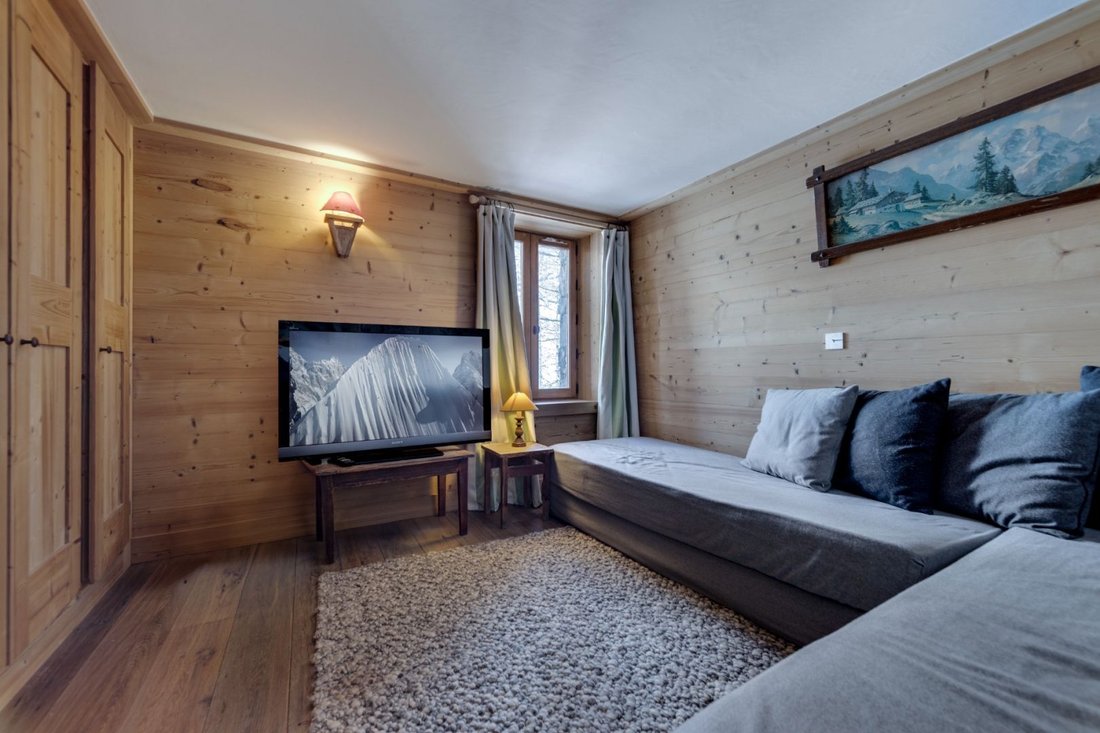 Villa in Val-d'Isere, Auvergne-Rhône-Alpes, France 5 - 17047841