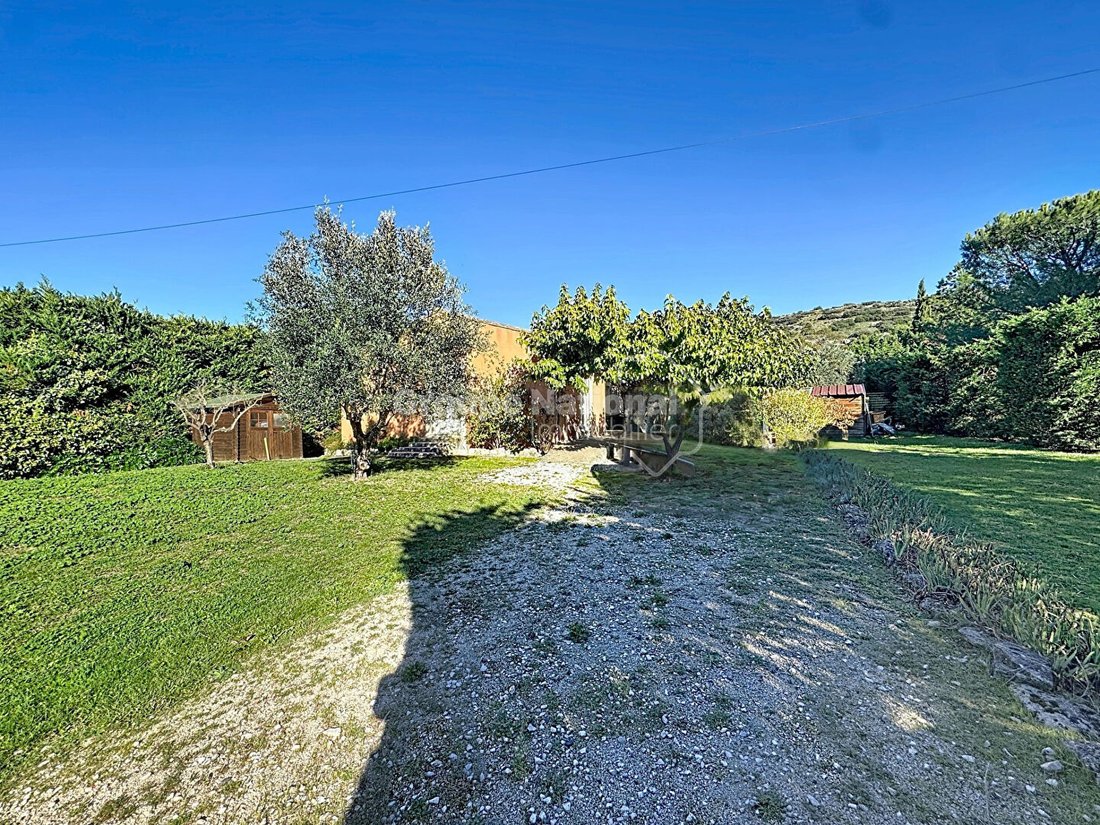Villa in Cheval-Blanc, Provence-Alpes-Côte d'Azur, France 1 - 17047581