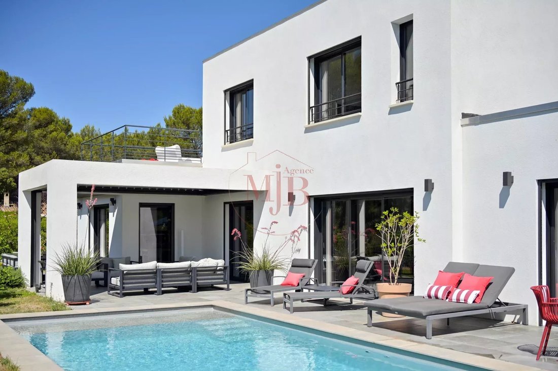 Villa in Zone Urbaine, Lambesc, France 5 - 17049148