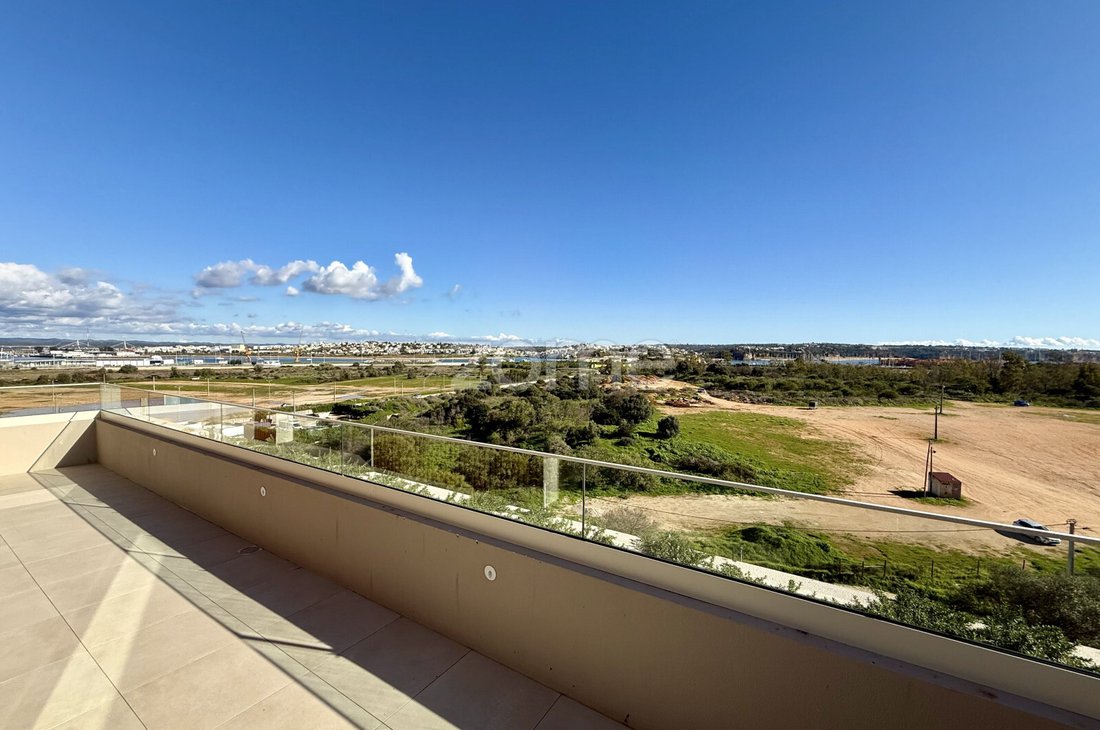 Apartment in Portimao, Algarve, Portugal 3 - 17052212