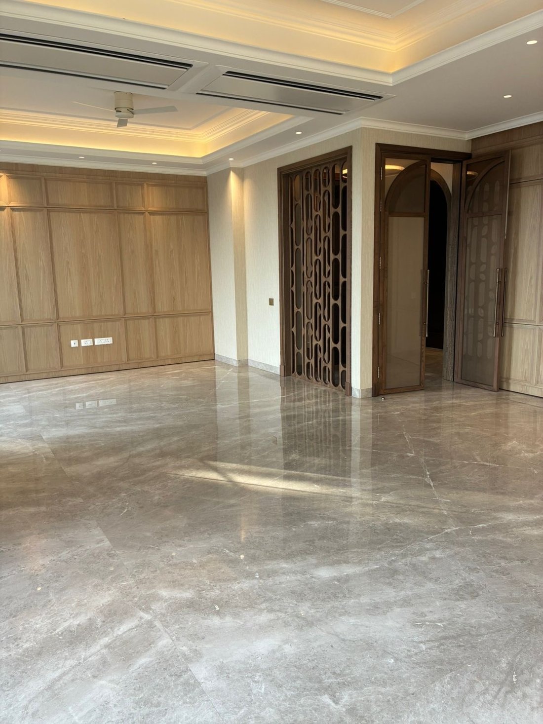 Apartment in New Delhi, Delhi, India 1 - 17053287