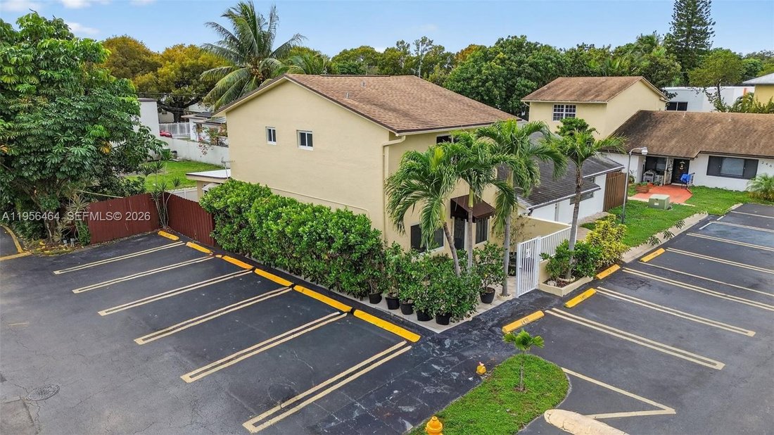 House in Miami, Florida, United States 2 - 17059529