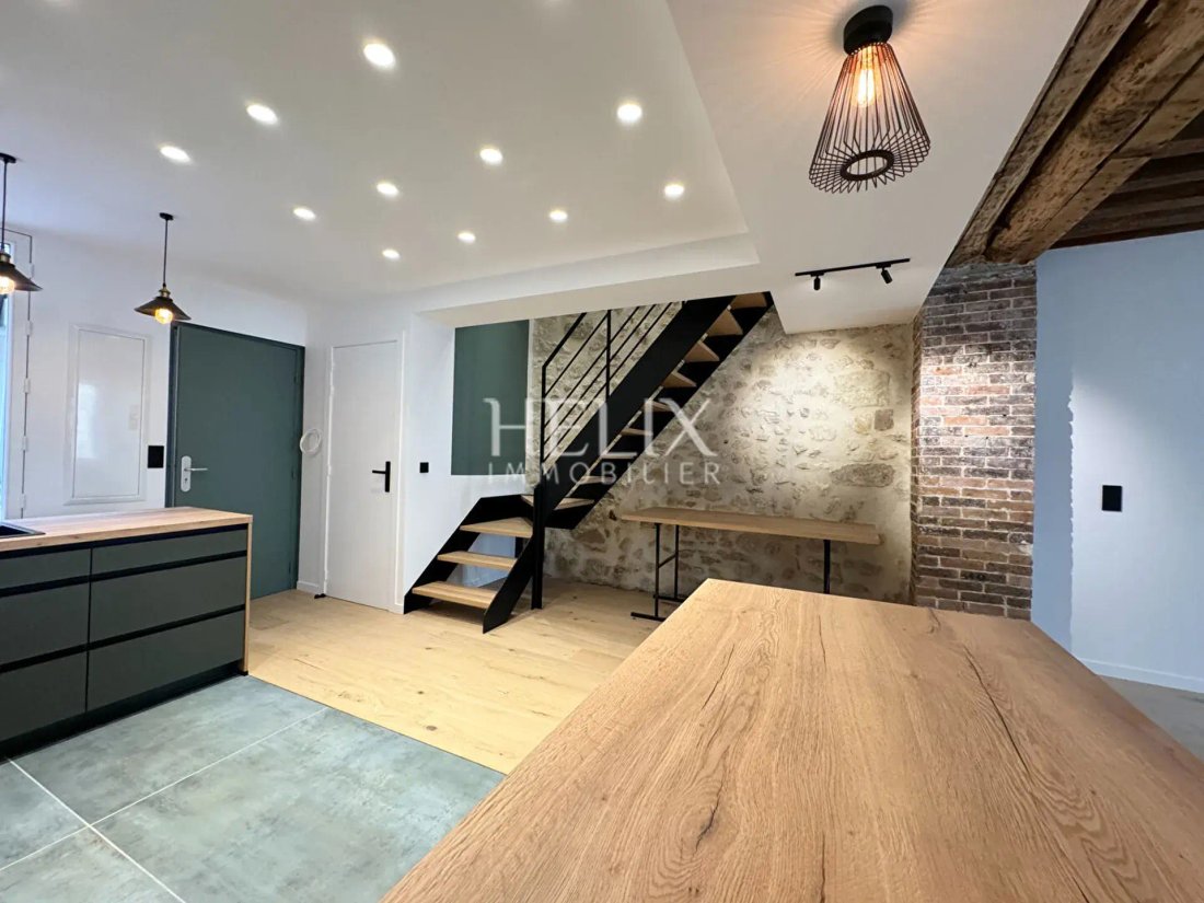 Apartment in Forêt, Saint-Germain-en-Laye, France 3 - 17051285