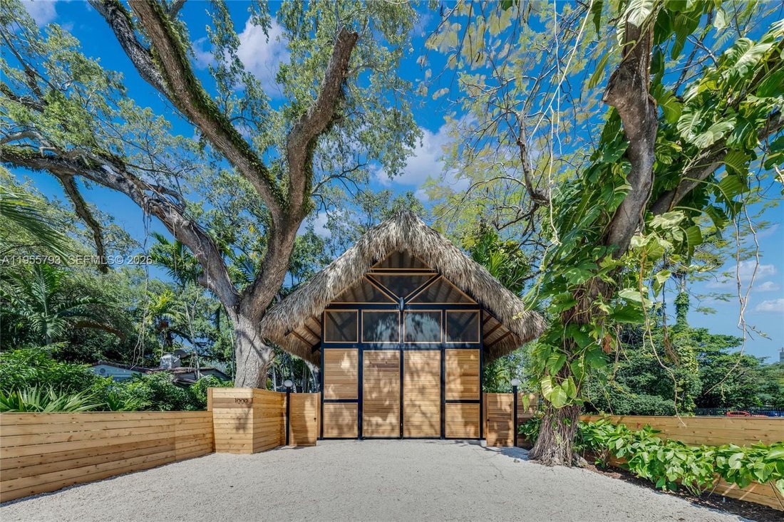 House in Miami, Florida, United States 3 - 17050781