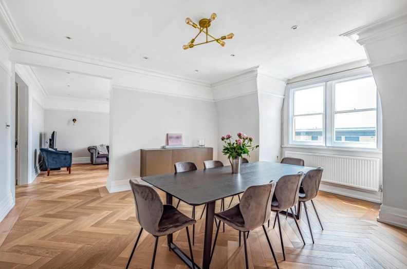 Townhouse in West Hampstead, Camden, England 4 - 17055214