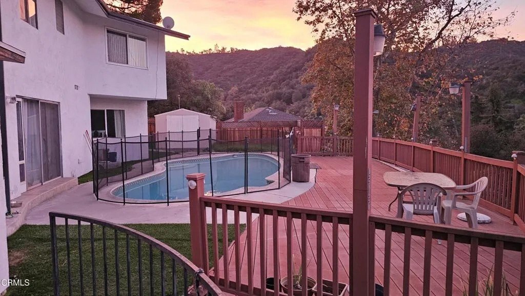 House in Glendale, California, United States 4 - 16892063