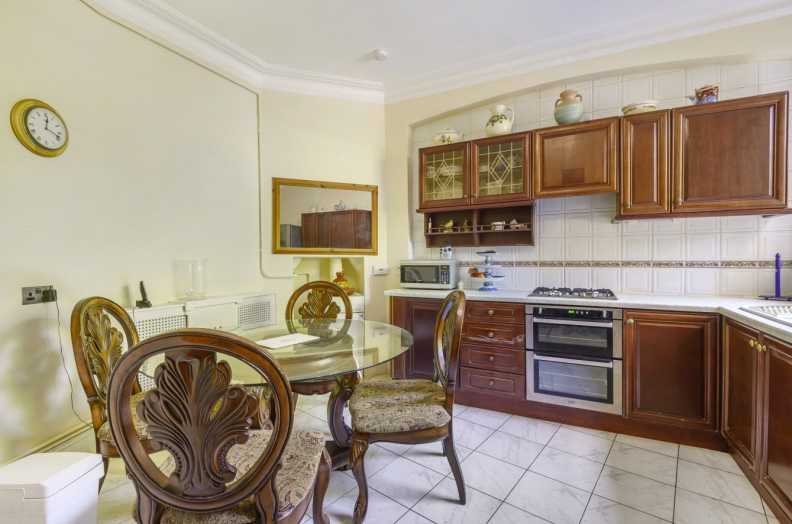 Townhouse in Gospel Oak, Camden, England 4 - 17055206