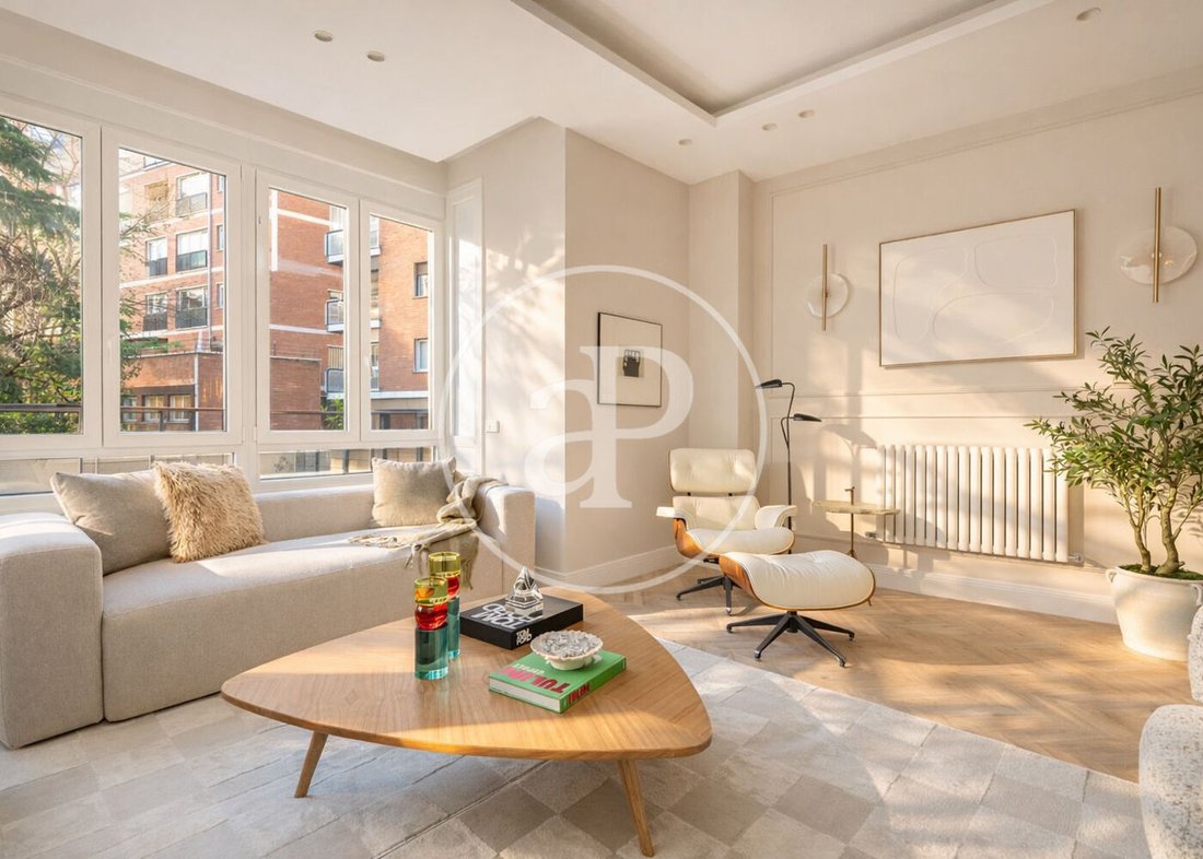Apartment in Chamberi, Madrid, Spain 2 - 17053958