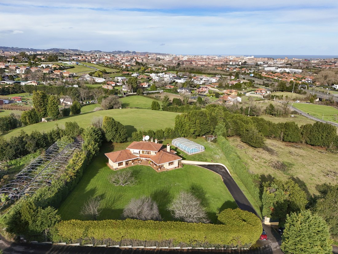 House in Distrito Rural, Gijon / Xixon, Spain 3 - 17053457
