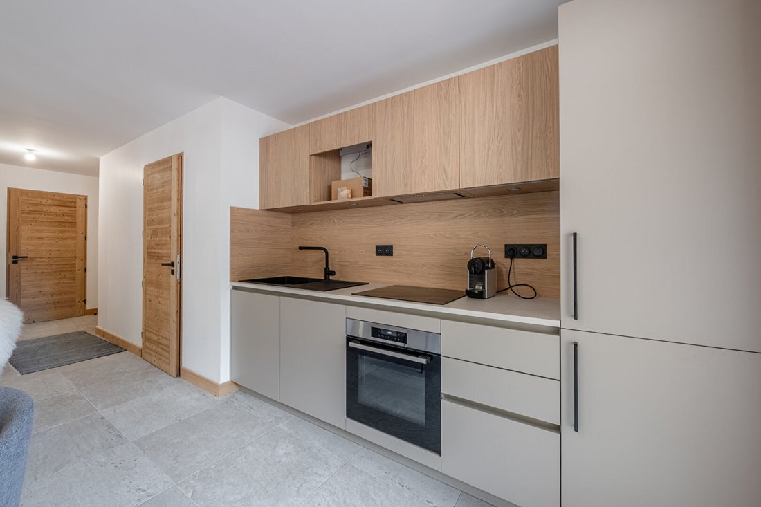 Apartment in Morzine, Auvergne-Rhône-Alpes, France 4 - 17048002
