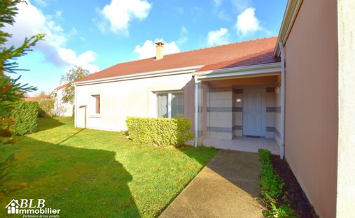 House in Rambouillet, Ile-de-France, France 1