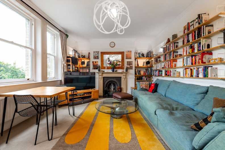 Apartment in Holly Village, Haringey, England 3 - 17055471