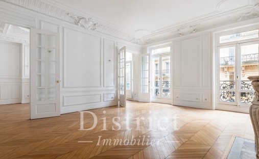 Apartment in Triangle d'Or, Paris 8e Arrondissement, Paris 1