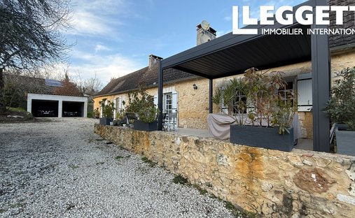 Azienda agricola a Maurens, Eyraud-Crempse-Maurens, Francia 1
