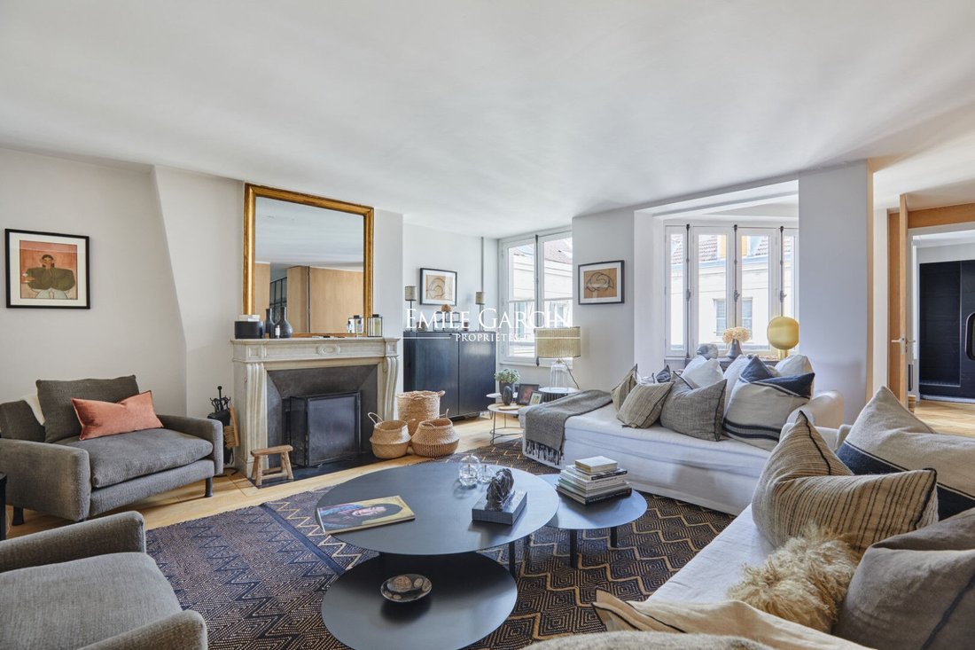 Apartment in Invalides, Paris 7e Arrondissement, Paris 1 - 16895507