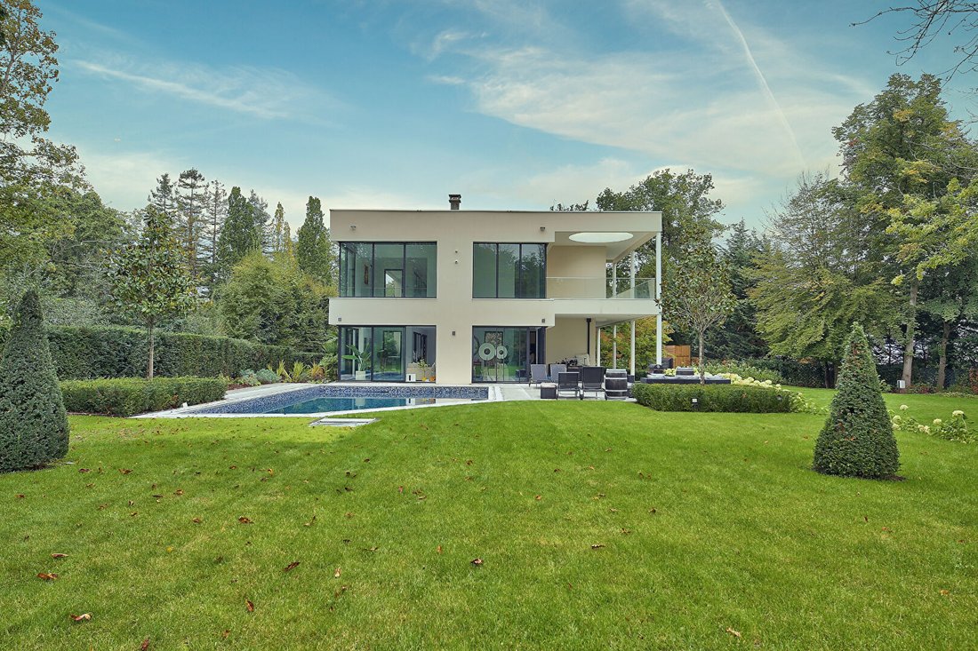 Villa in Marnes-la-Coquette, Ile-de-France, France 1 - 17047749