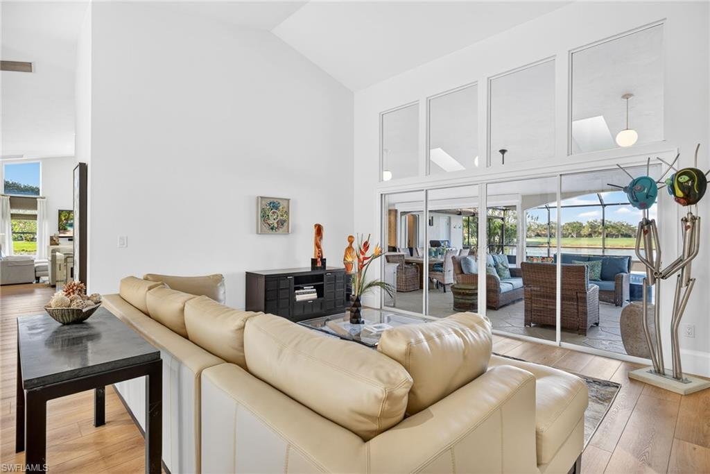 House in Naples, Florida, United States 4 - 17052688