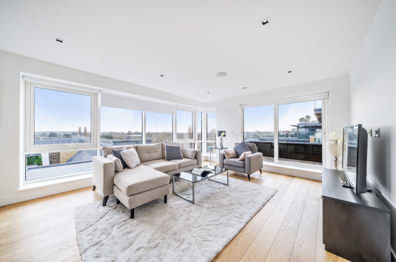 Apartment in Little Ealing, Hounslow, England 3 - 17055448