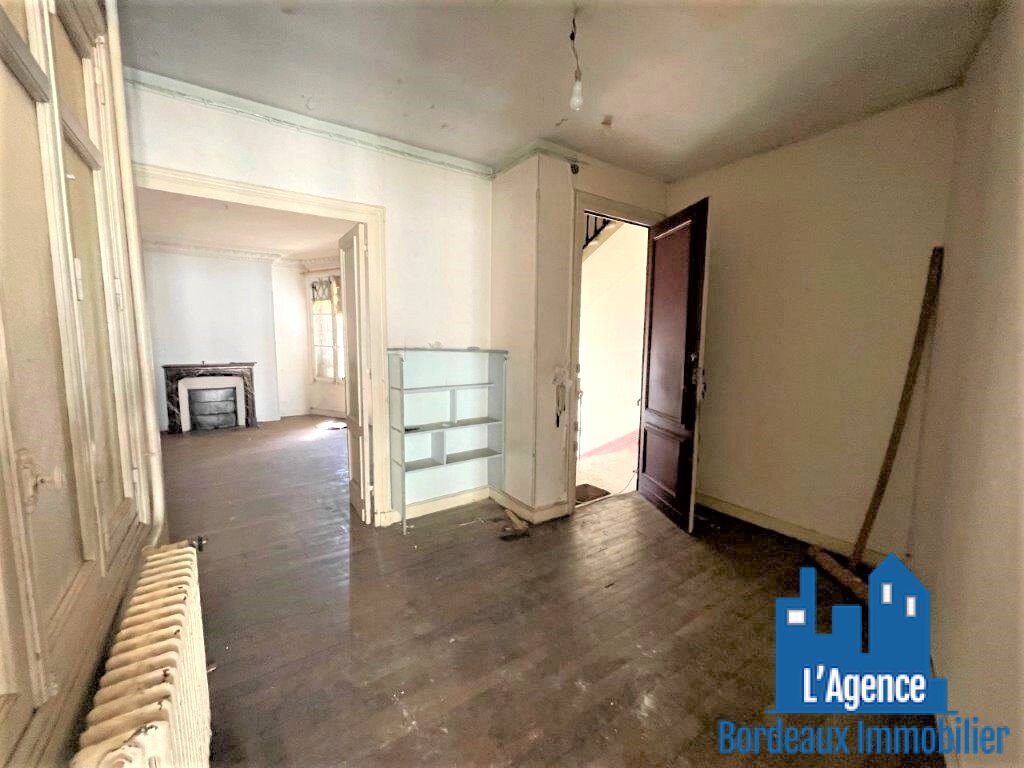 Apartment in Capucins-Saint Michel-Nansouty-Saint Genès, Bordeaux, France 5 - 17047726