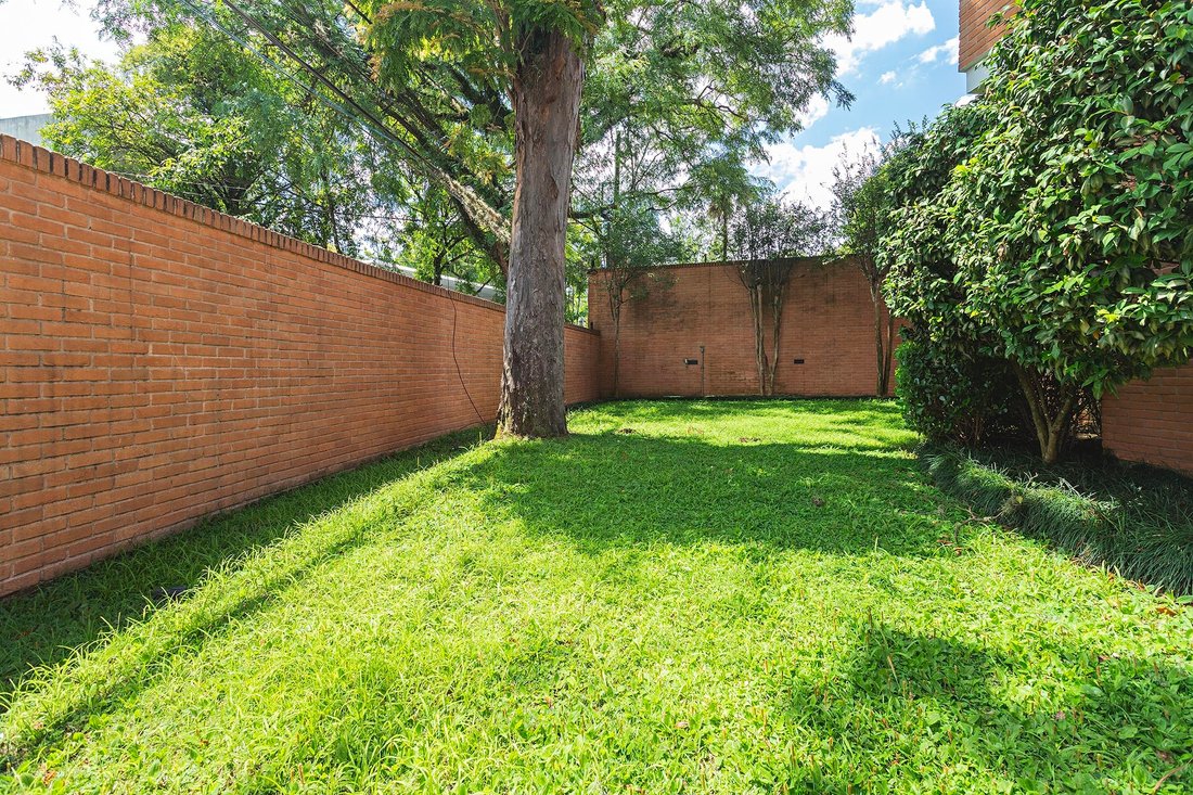 House in São Paulo, State of São Paulo, Brazil 4 - 17048702