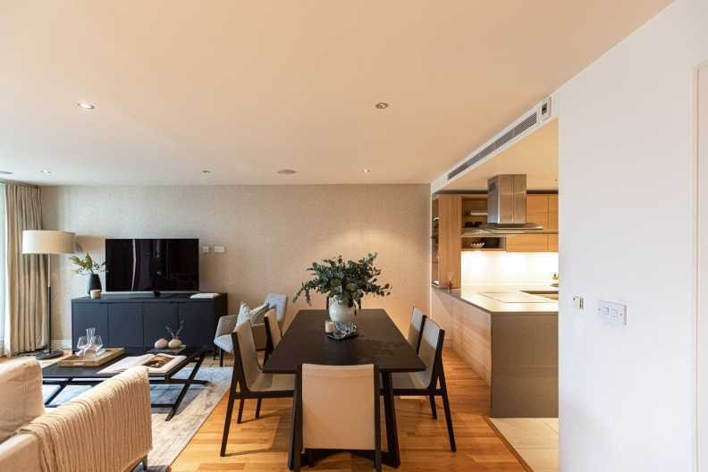 Apartment in Walham Green, Hammersmith and Fulham, England 2 - 17055552