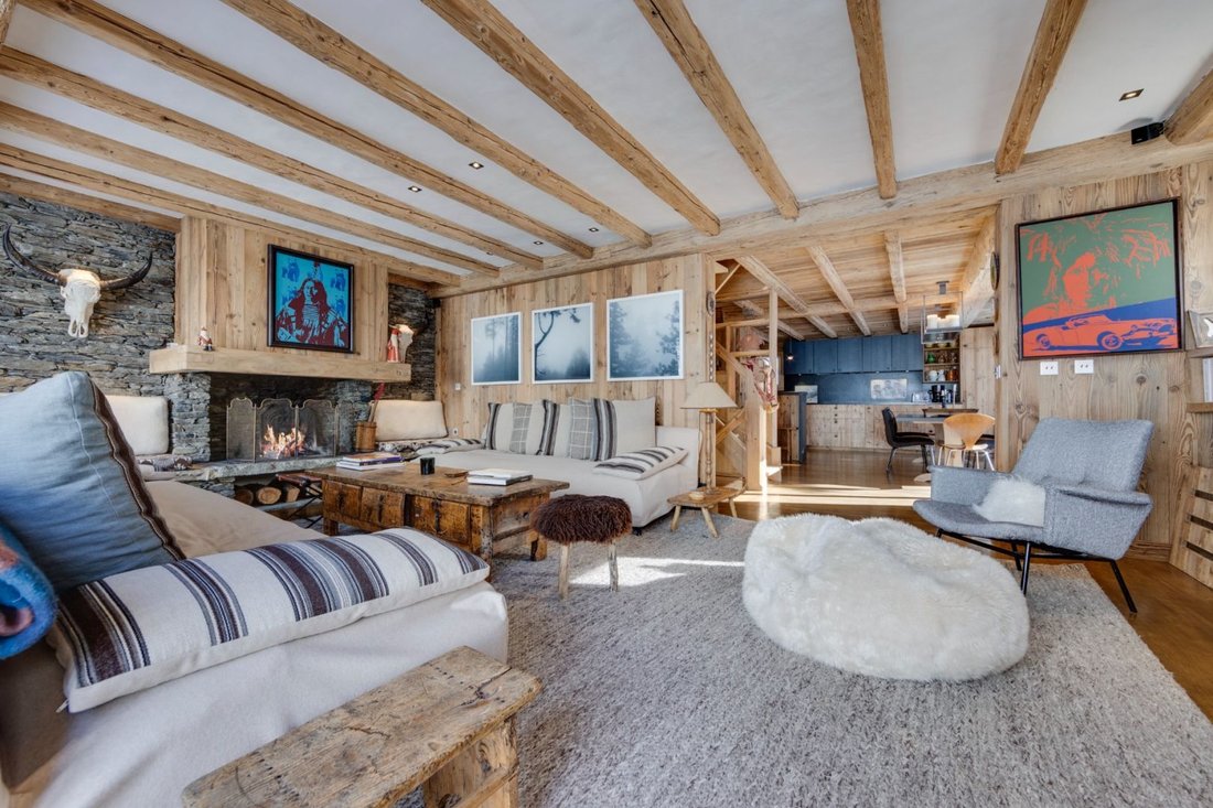 Villa in Val-d'Isere, Auvergne-Rhône-Alpes, France 2 - 17047841
