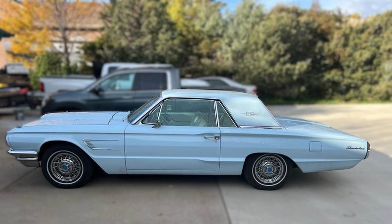 Coupe in Glendale, United States 3 - 17053429