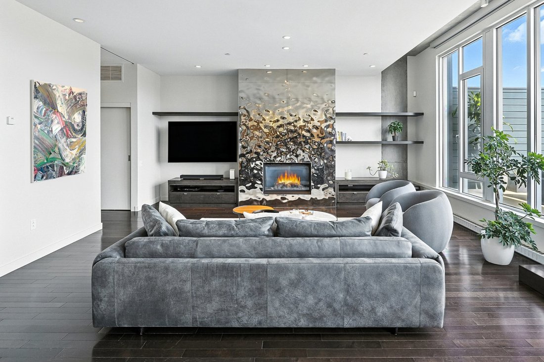 Condo in Montréal, Quebec, Canada 3 - 17043301