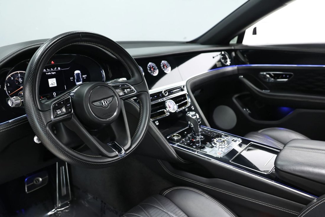 Sedan in Jacksonville, FL, United States 2 - 17026398
